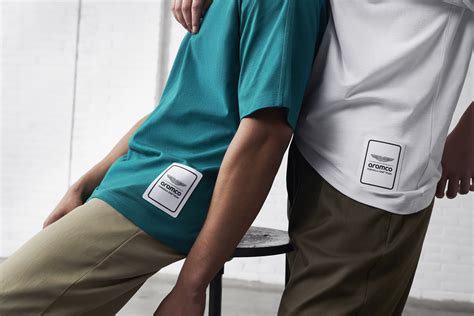fanwear.